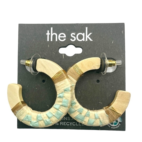 NWT The Sak Wooden Hoop Earrings - Picture 2 of 3